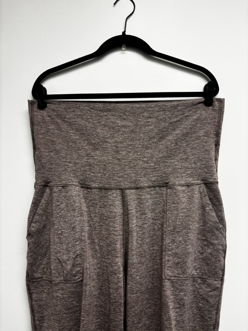 Aerie Offline The Hugger Joggers - Picture 6 of 10